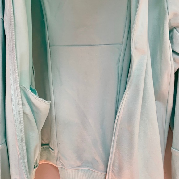 Full Akoo sweatsuit Hoodie - Picture 5 of 5